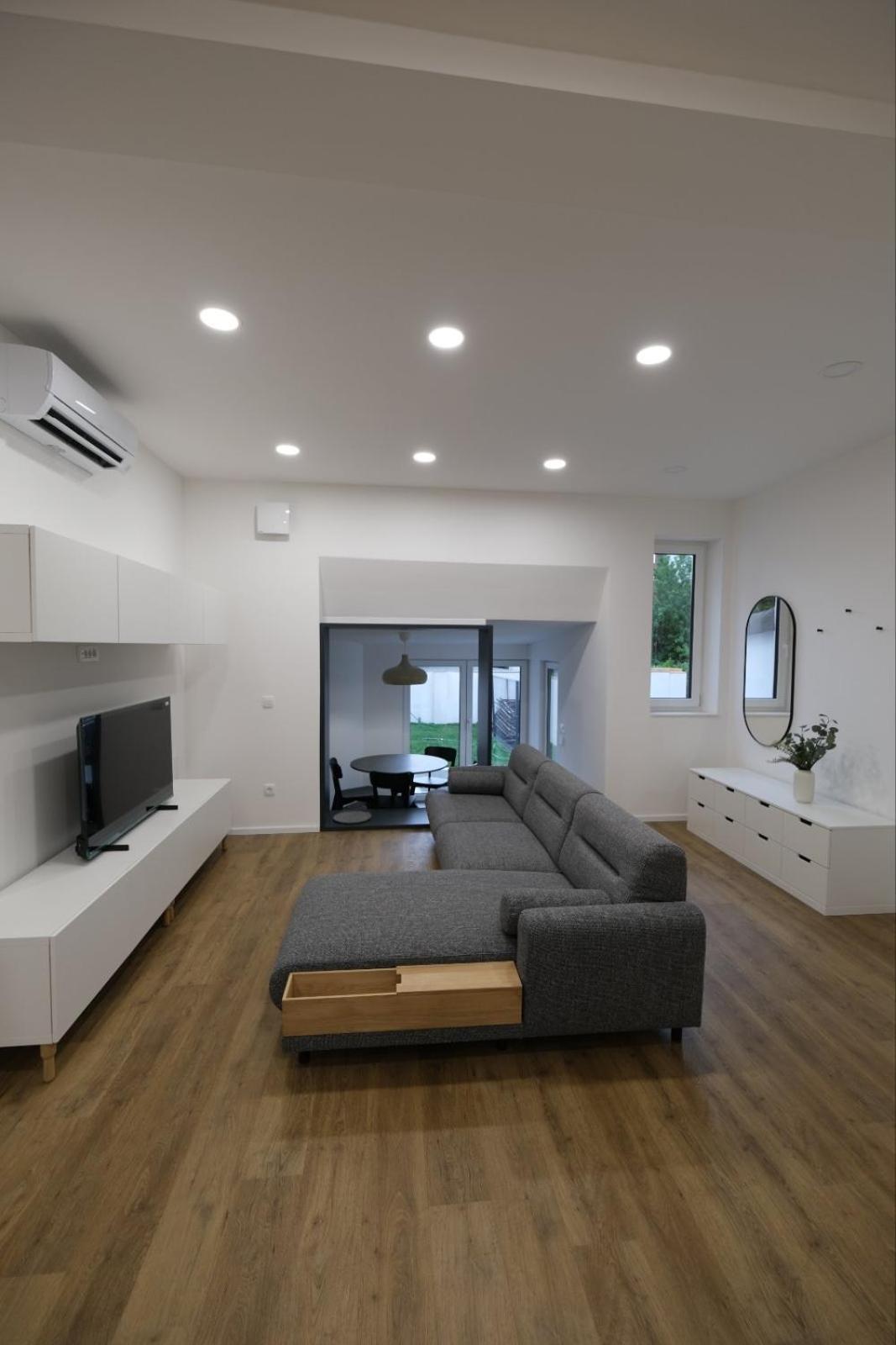 Apartments Emona Free Parking & Gym Любляна Екстериор снимка