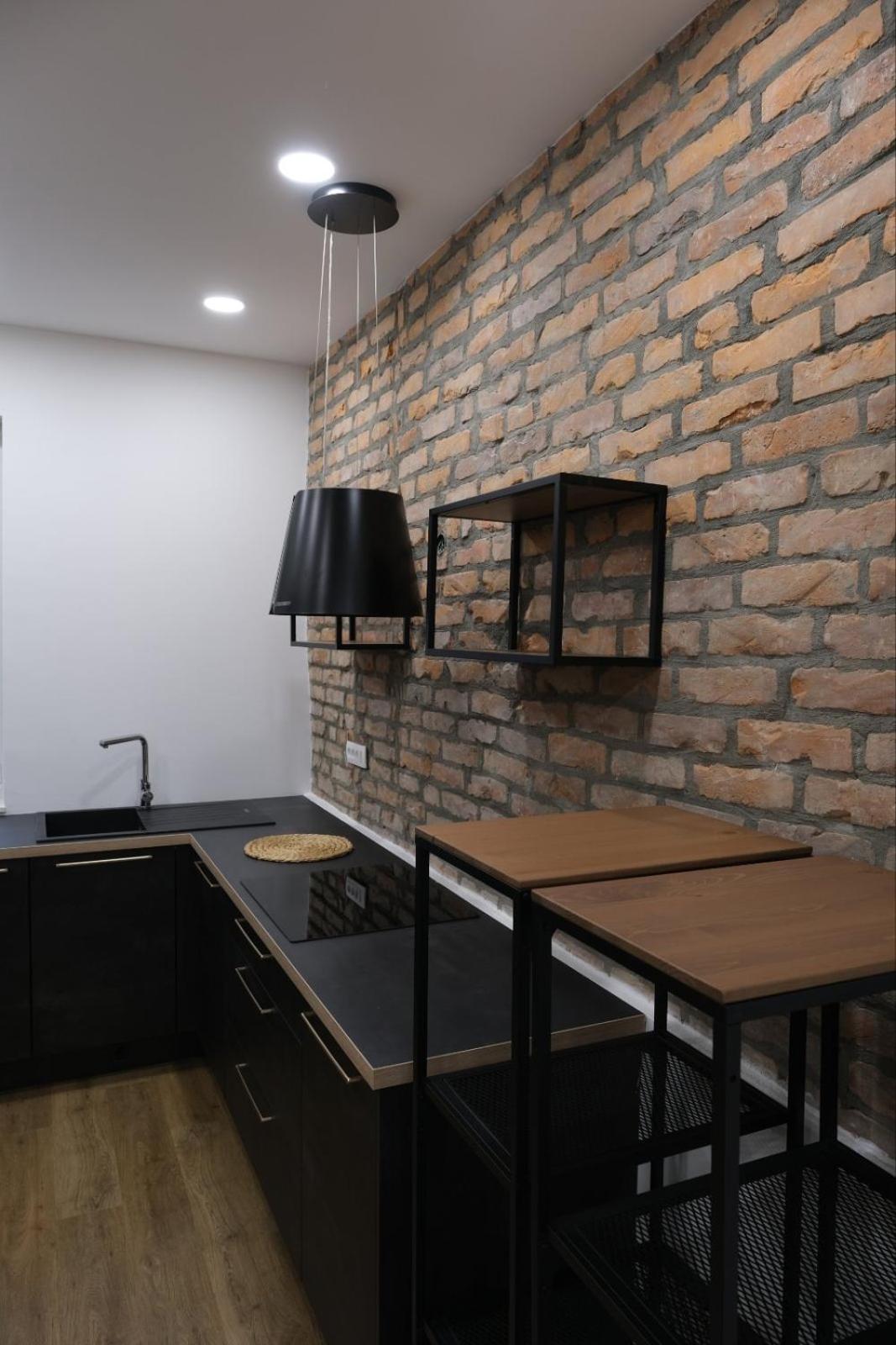 Apartments Emona Free Parking & Gym Любляна Екстериор снимка
